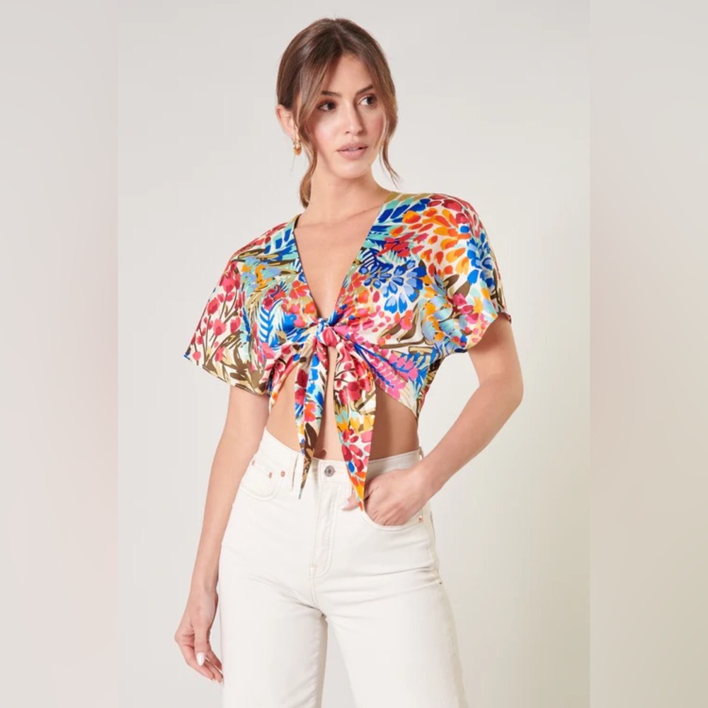 NWT Sugarlips Rain Dance Satin Floral Tie Front Crop Top Medium